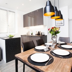 Charming apartment in Paris center thumbnail 9