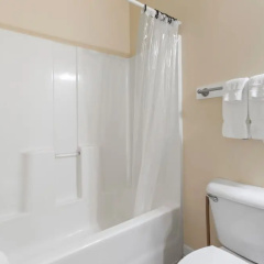 Arbor Trace Condo #812 thumbnail 9