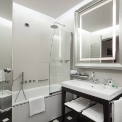 UNA Hotels Cusani Milano - Bild 17