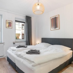 FLATLIGHT - Shiny Apartment - Balcony - Central - Kitchen - Bild 3