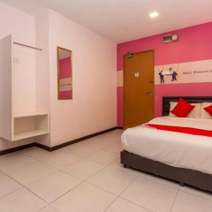 Sweet Memories Hotel thumbnail 2