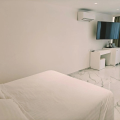 Ibiscus Hotel thumbnail 7