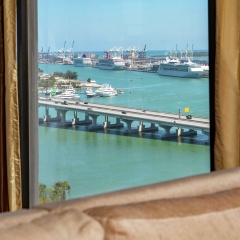 Hilton Miami Downtown - Bild 9