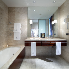 Eurostars Grand Marina - Bild 16