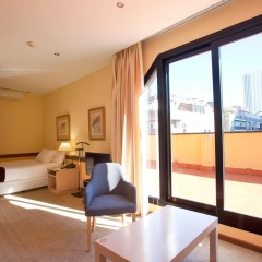 Espahotel Plaza Basílica Hotel - Bild 10