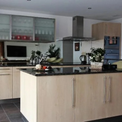 Swiss Lakeview Apartment thumbnail 12
