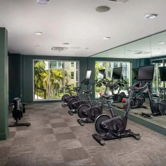 Modern Oasis 10 Min From Disneyland With Pool GYM