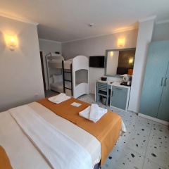 Tonoz Beach Hotel - Bild 11
