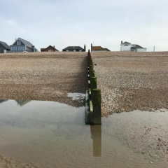 The Beach Huts thumbnail 1