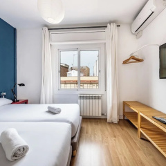 AinB Barcelona Sants Apartments - Bild 14