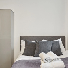 STH Sutherland Avenue Apartment thumbnail 27