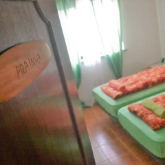 Surf House Peniche thumbnail 1