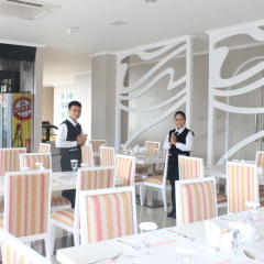 Marina Mamberamo Hotel thumbnail 16