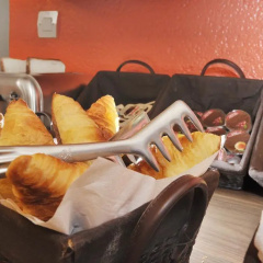 Hotel Carladez Cambronne - Bild 11