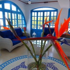 Light & Blue Marelia Apartments thumbnail 10