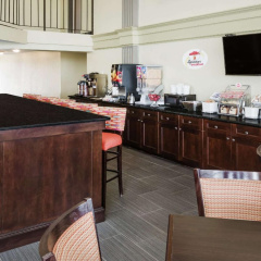 Americas Best Value Inn & Suites Phenix City thumbnail 15