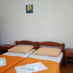 Guesthouse Jenny - Adults Only thumbnail 6