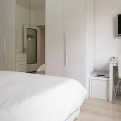 Suzzani Apartment thumbnail 4