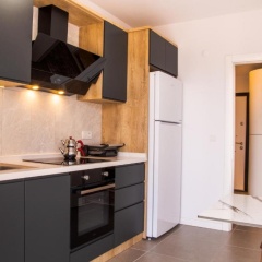 Spacious and Furnished Flat with Balcony in Izmir - Bild 13