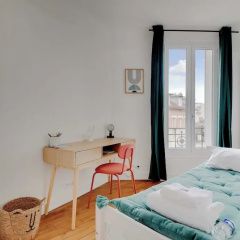Cozy Apartment 2bdr/4p - in the Heart of Suresnes - Bild 1