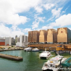 The Royal Pacific Hotel & Towers - Bild 11