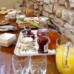The Old Stables Bed & Breakfast thumbnail 14