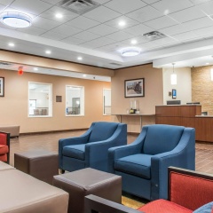 Comfort Inn & Suites Pittsburgh South thumbnail 16