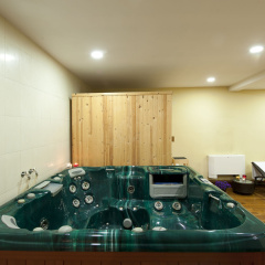 Efplias Hotel Apartments and Suites - Bild 16