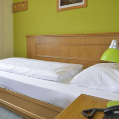Land- und Golfhotel Alte Fliegerschule - Bild 5