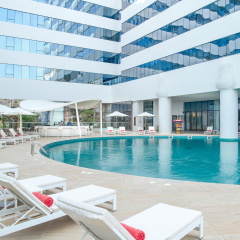 Al Jaddaf Rotana Suite Hotel thumbnail 20