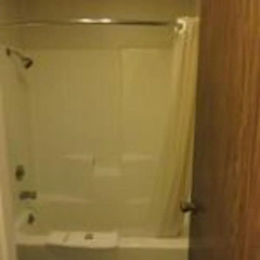 University Inn Reno thumbnail 8