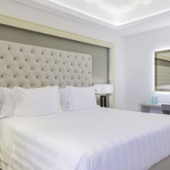 Aleph Rome Hotel, Curio Collection by Hilton thumbnail 4