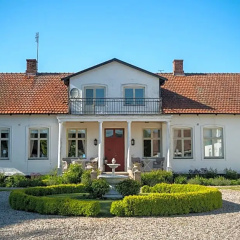 Svabesholms Kungsgårds & Pensionat Stenshuvud thumbnail 1