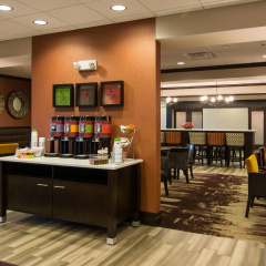 Hampton Inn Orange City thumbnail 20