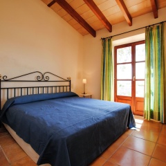Semi Detached Country House with Large Swimming Pool near Beach & Nice Village - Bild 6