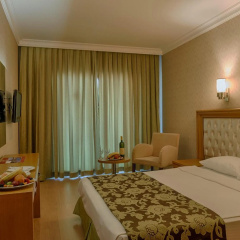 Pasabey Hotel - Bild 2