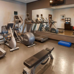 Best Western Plus Winnipeg Airport Hotel