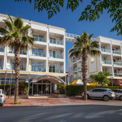 Golden Orange Hotel - Bild 1