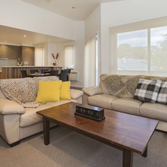 Northview 2 - 9 Clyde Street, Jindabyne thumbnail 9