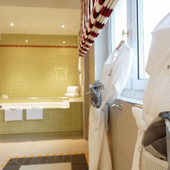 Majestic Hotel - SPA Champs Elysées thumbnail 11