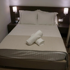 Piraeus Port Hotel - Bild 6