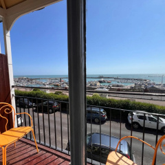 Royal Harbour Hotel thumbnail 8