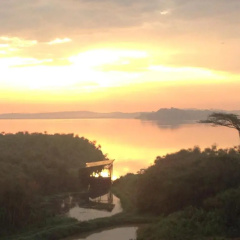 Yellow Haven Lodge thumbnail 14