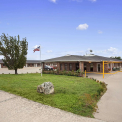 Super 8 by Wyndham Henryetta thumbnail 10