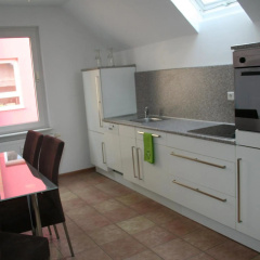 Orange Sun Apartment - Bild 14