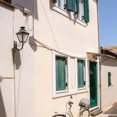 Old Town Apartments thumbnail 3