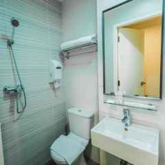 Value Hotel Nice - Bild 9