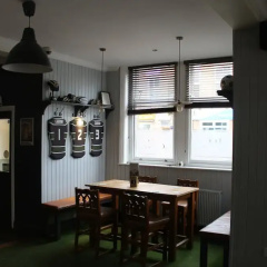 The Red lion thumbnail 21