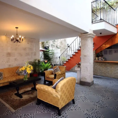 El Patio de Elisa