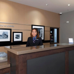 Hampton Inn & Suites by Hilton, Airdrie, AB, Canada thumbnail 17